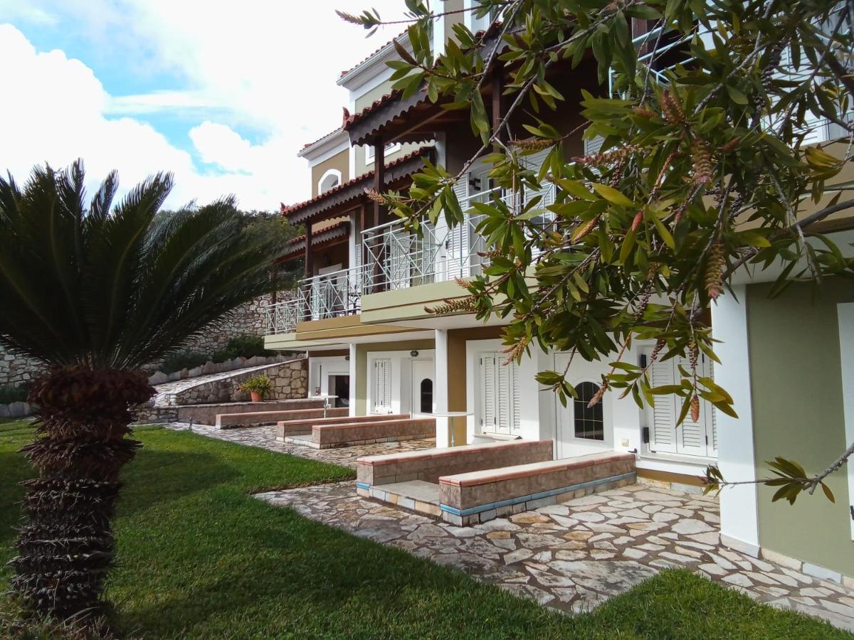 Dogis Retreat Agia Efimia Exterior foto